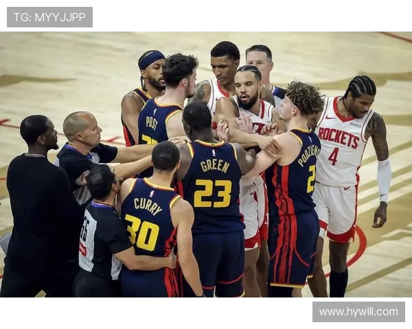 2018年NBA季后赛第五场勇士与火箭激战回顾及精彩瞬间分析