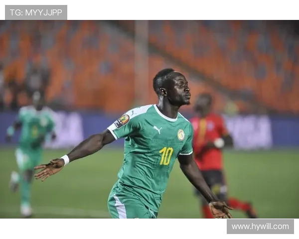 马内的足球传奇之路：从塞内加尔小镇到全球瞩目的超级明星