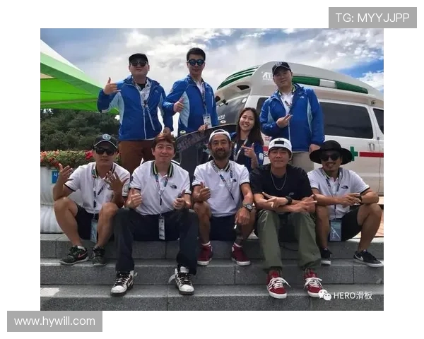 北京滑板队在世界攀岩锦标赛中以83分稳居积分榜首位