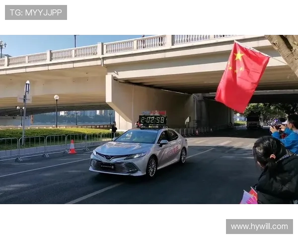 广州城市马拉松滑板队战术分析与表现评析