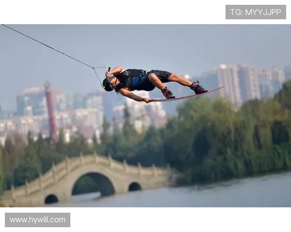 成都攀岩队在极限运动世界杯积分榜中以81分稳居第一名